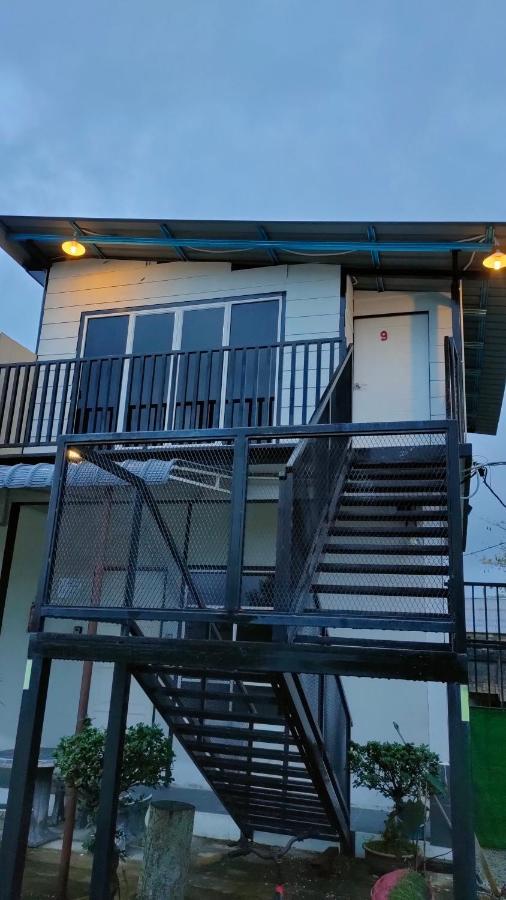 Aleesa Roomstay Pasir Puteh Exteriör bild