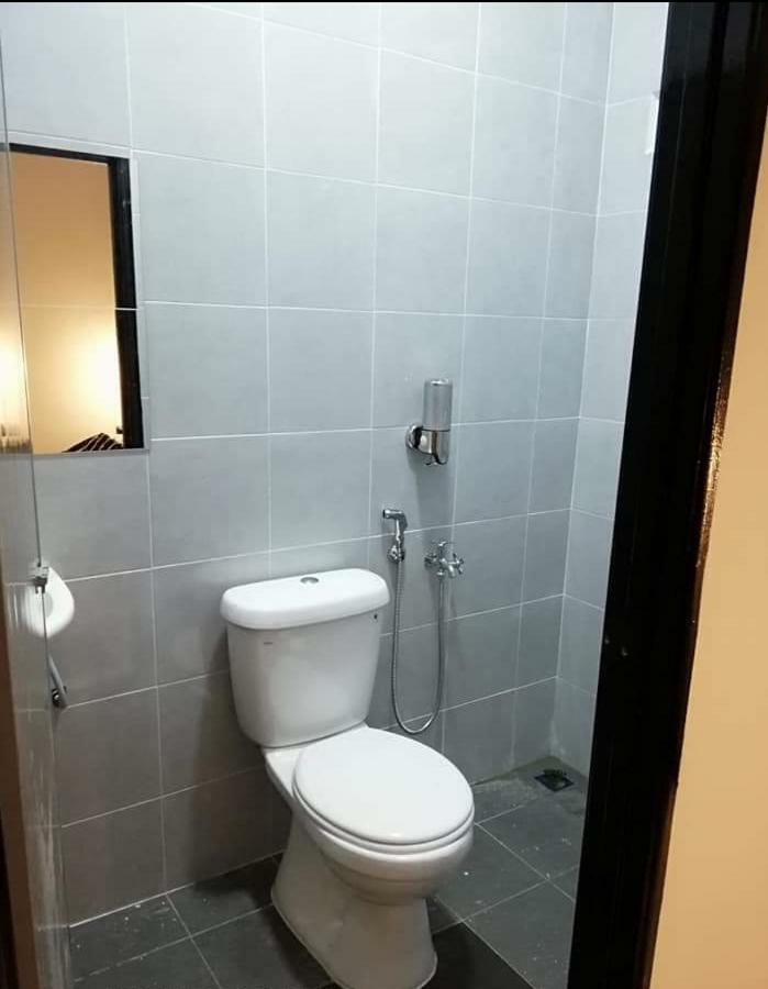 Aleesa Roomstay Pasir Puteh Exteriör bild